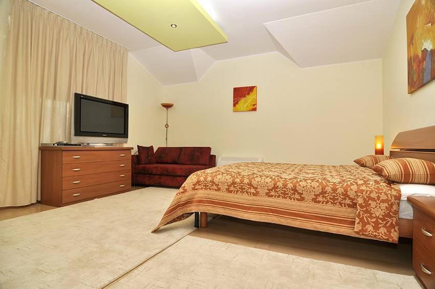 Villa Vitoria Giroc Habitación foto